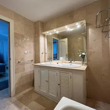 Frontline Golf Apartment Marbella
