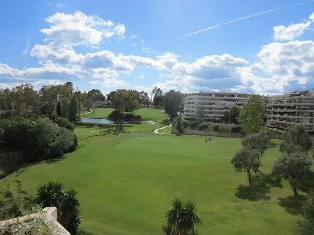 Frontline Golf Appartement